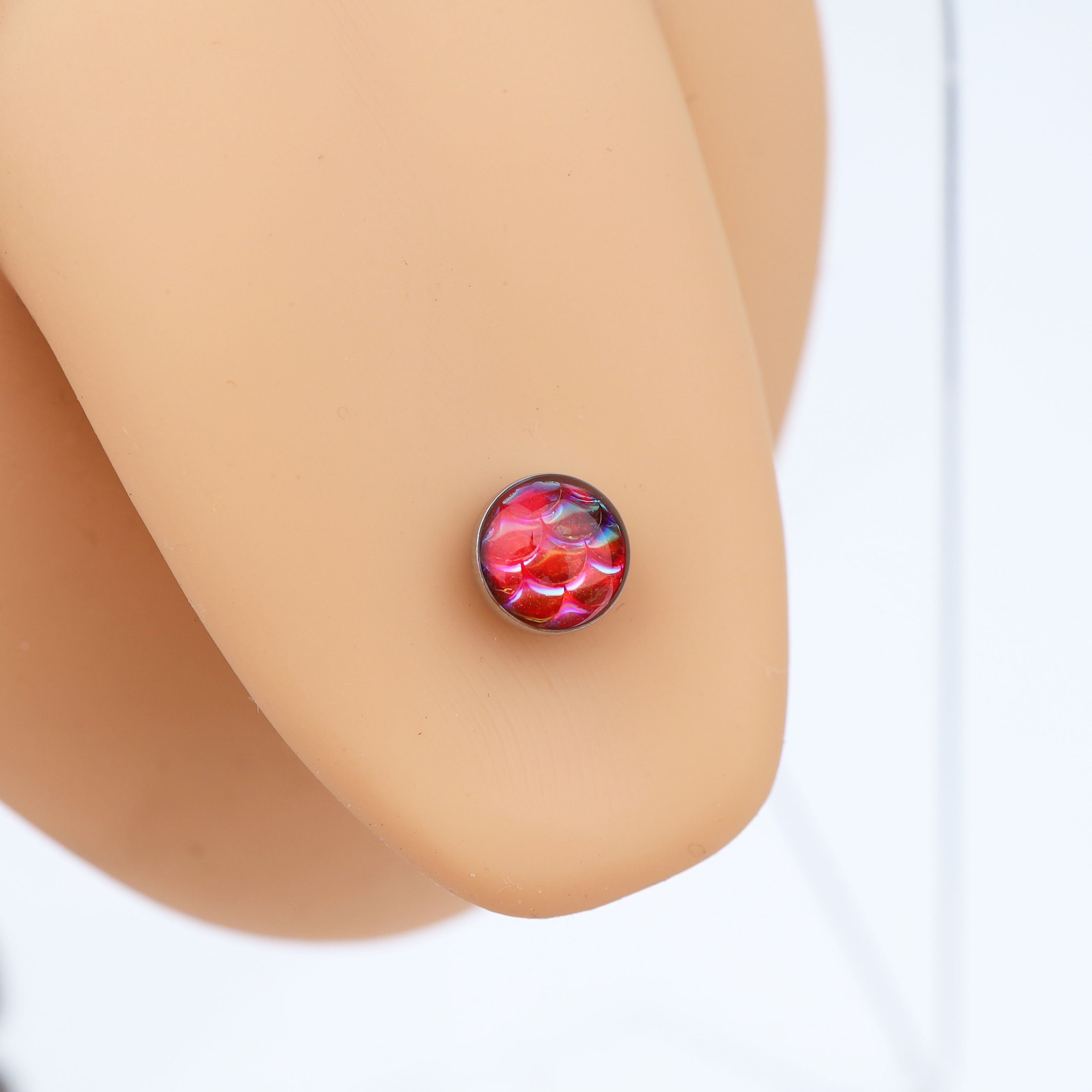 Fish Scale Resin Oil Slick stainless steel tongue stud