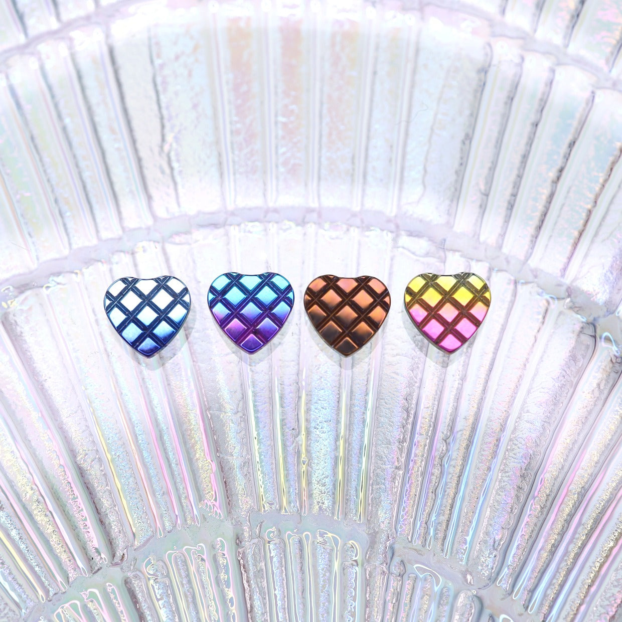 Cutwork Heart Internally Threaded Titanium Studs