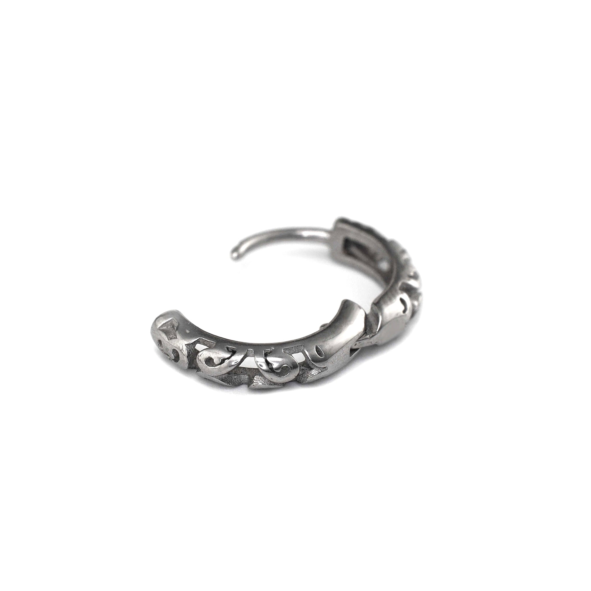 Openwork Vine Pattern Stainless Steel Earrings ph2