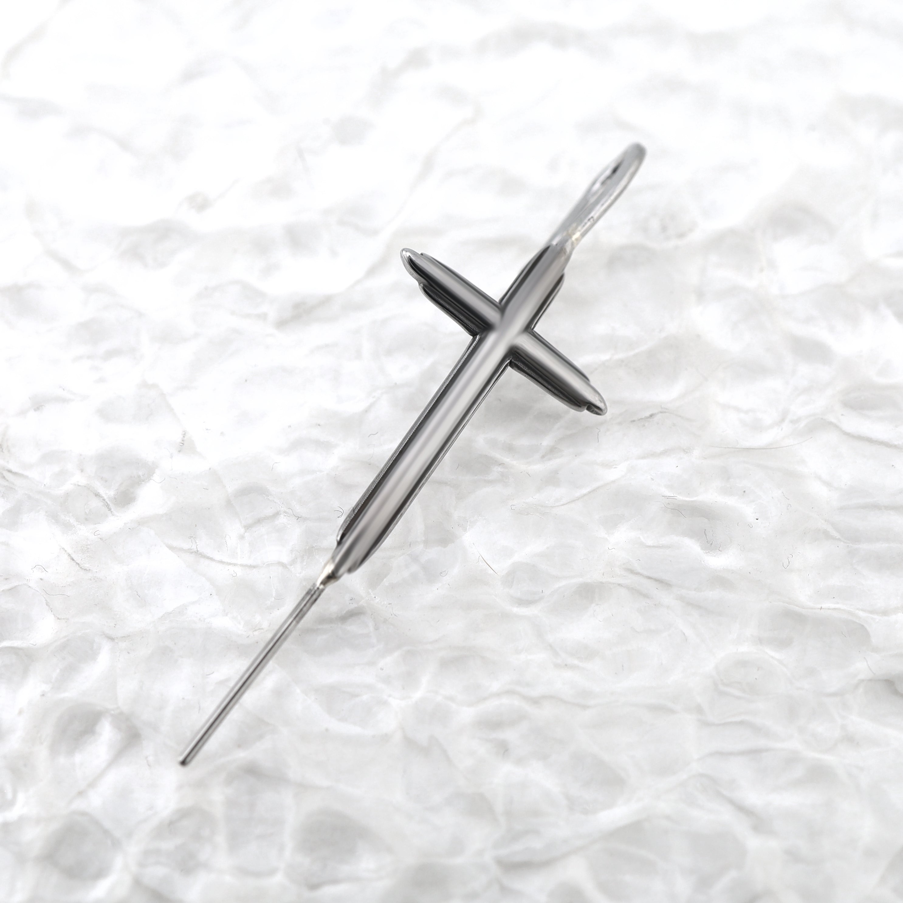 Single Ear Cross tainless steel Ear Climber ph1
