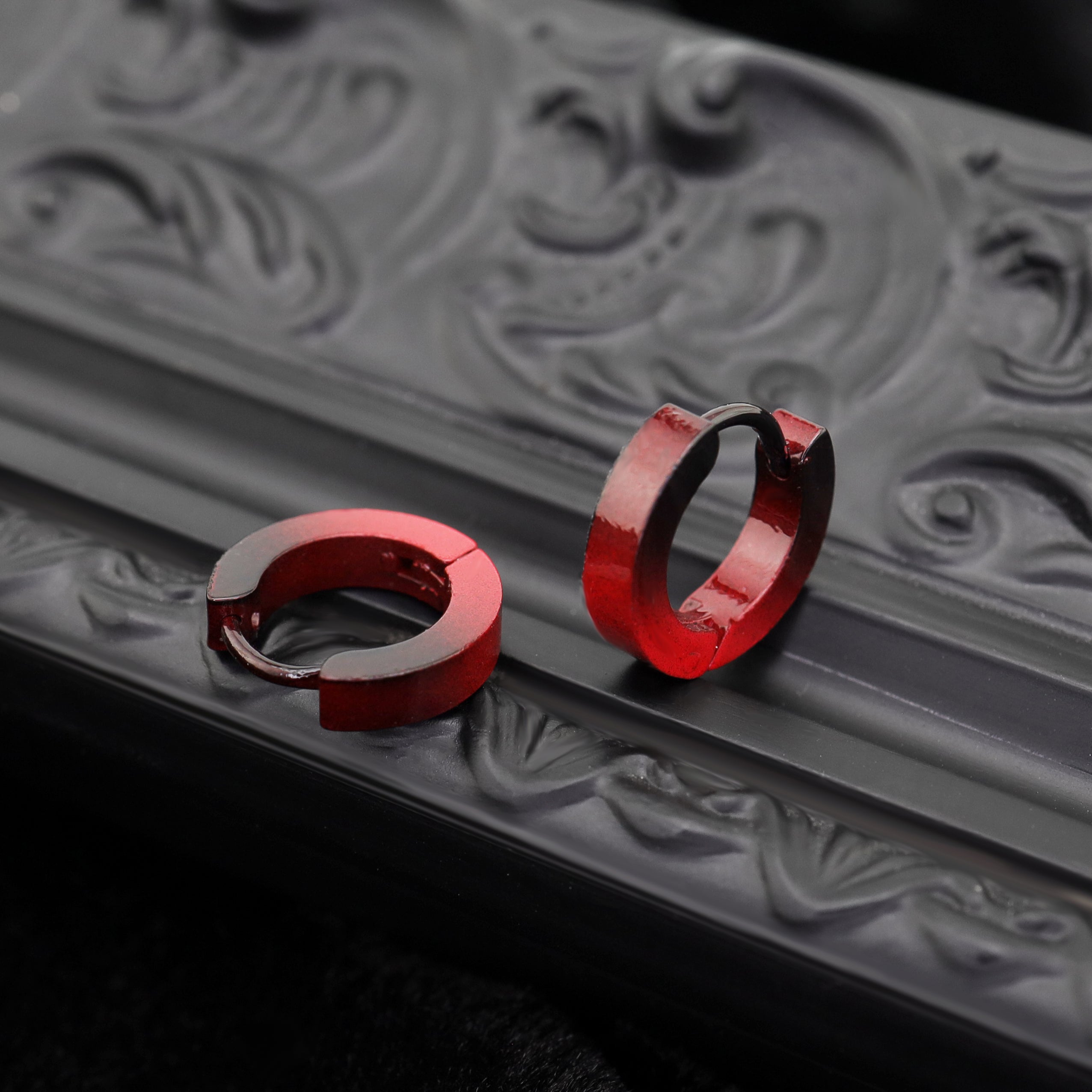 Black to Red Gradient Contrast tainless steel Earrings oh1