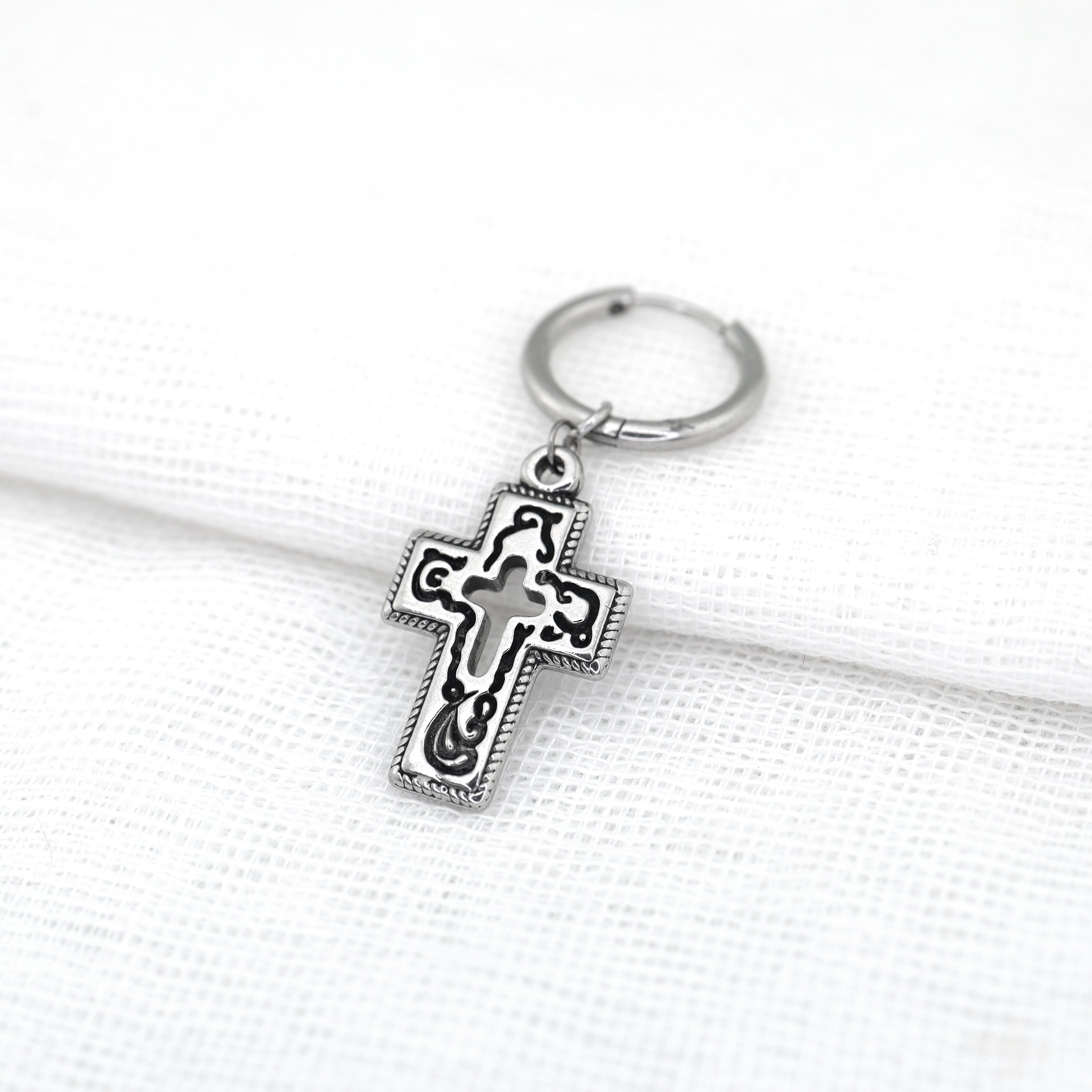 PAIR OF Openwork Gothic Cross stainl ess steel Earring ph1