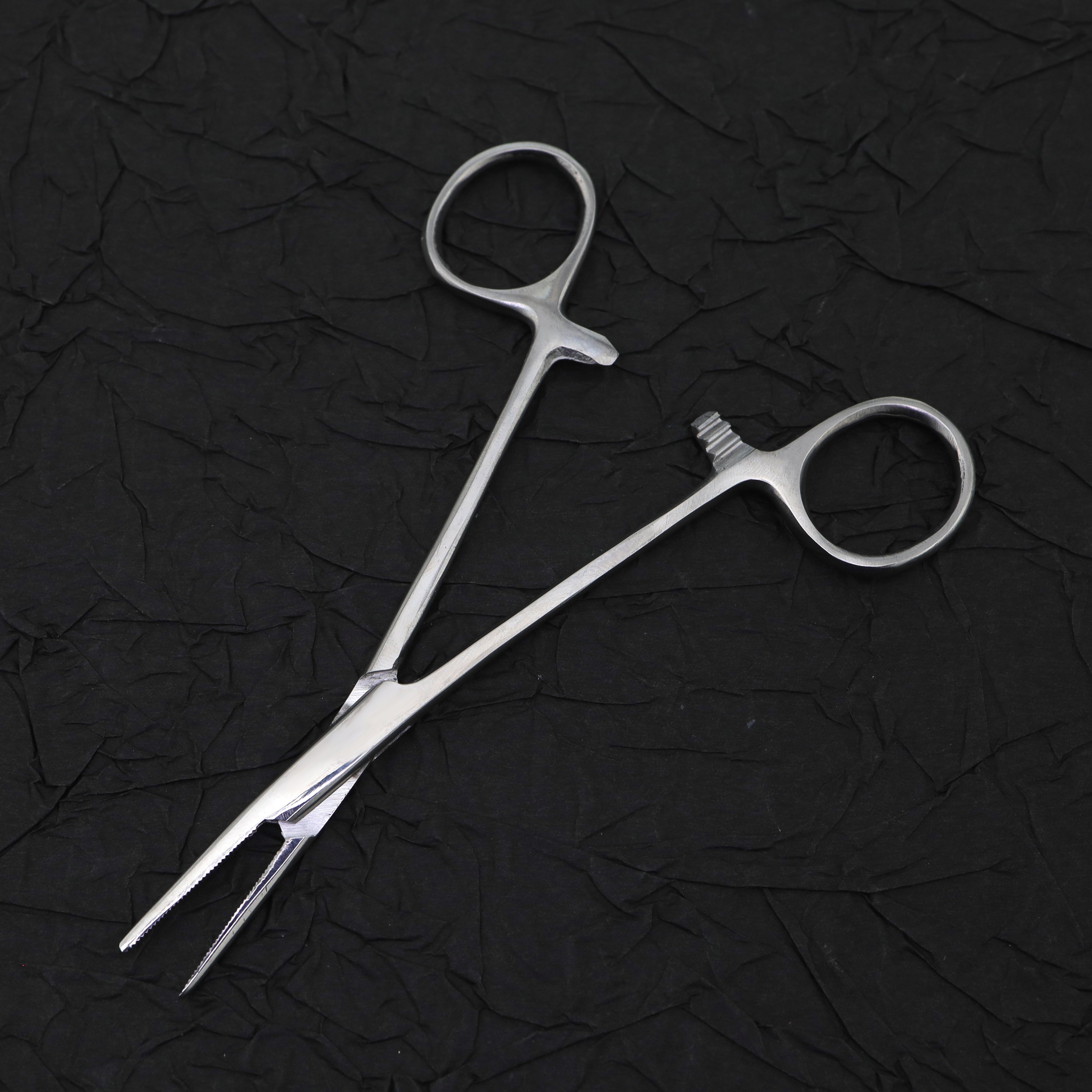 stainless steel Piercing Forceps ph1