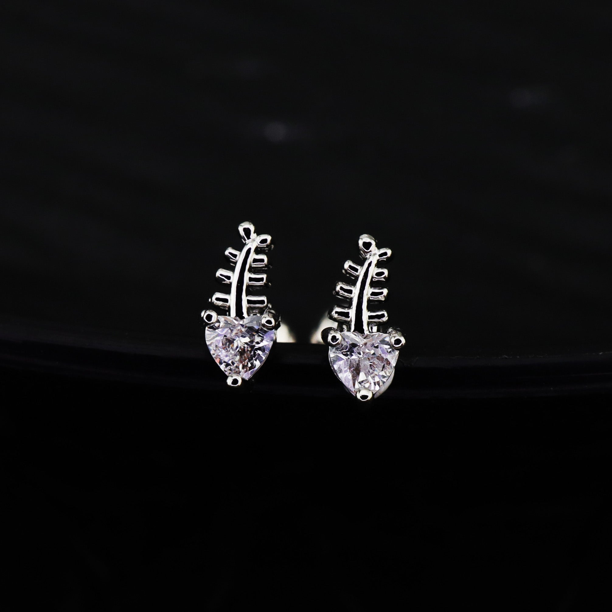 20G CZ Mini Fishbone Ear Studs ph1