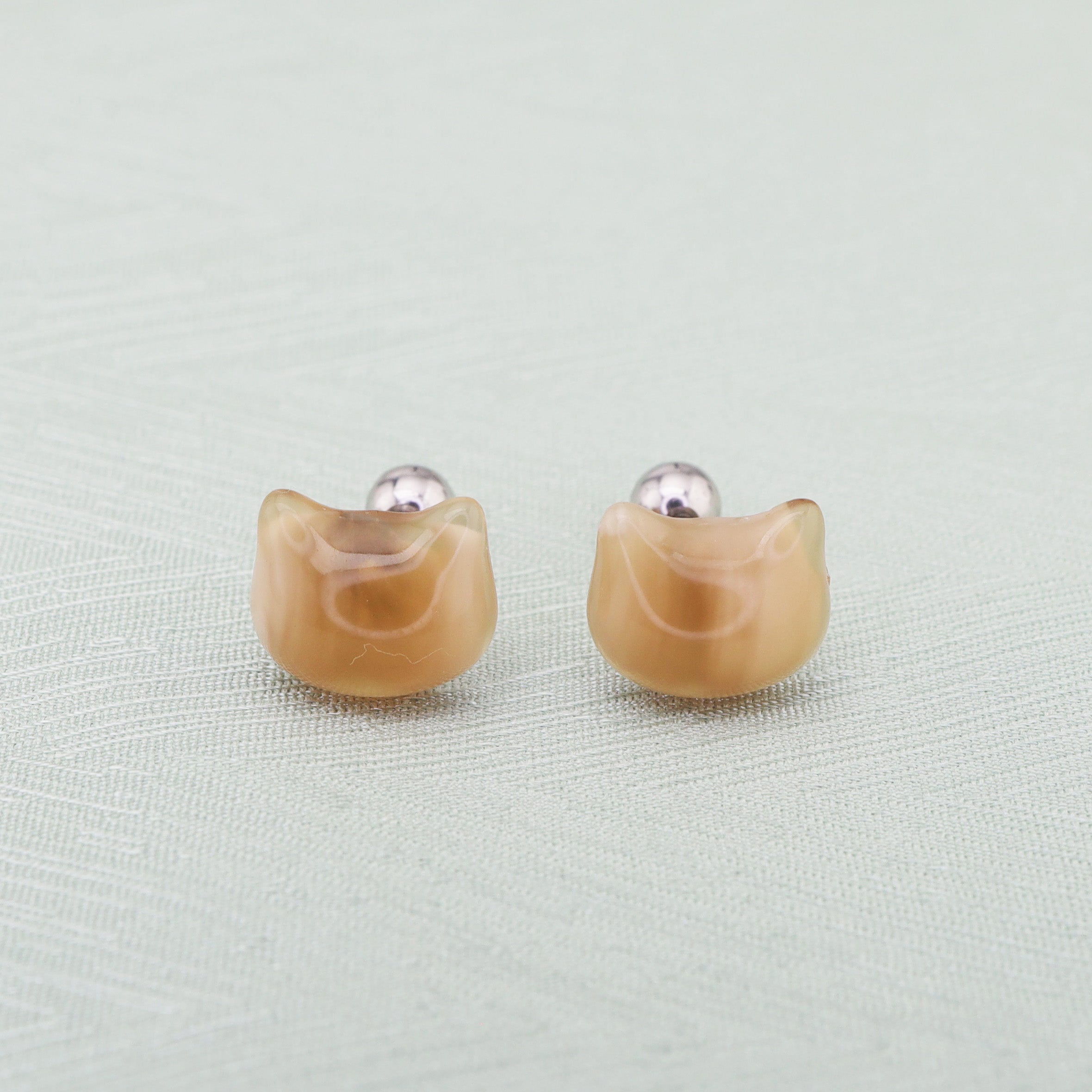 Brown & Pink Cat Head stainless steel Ear Studs ph1