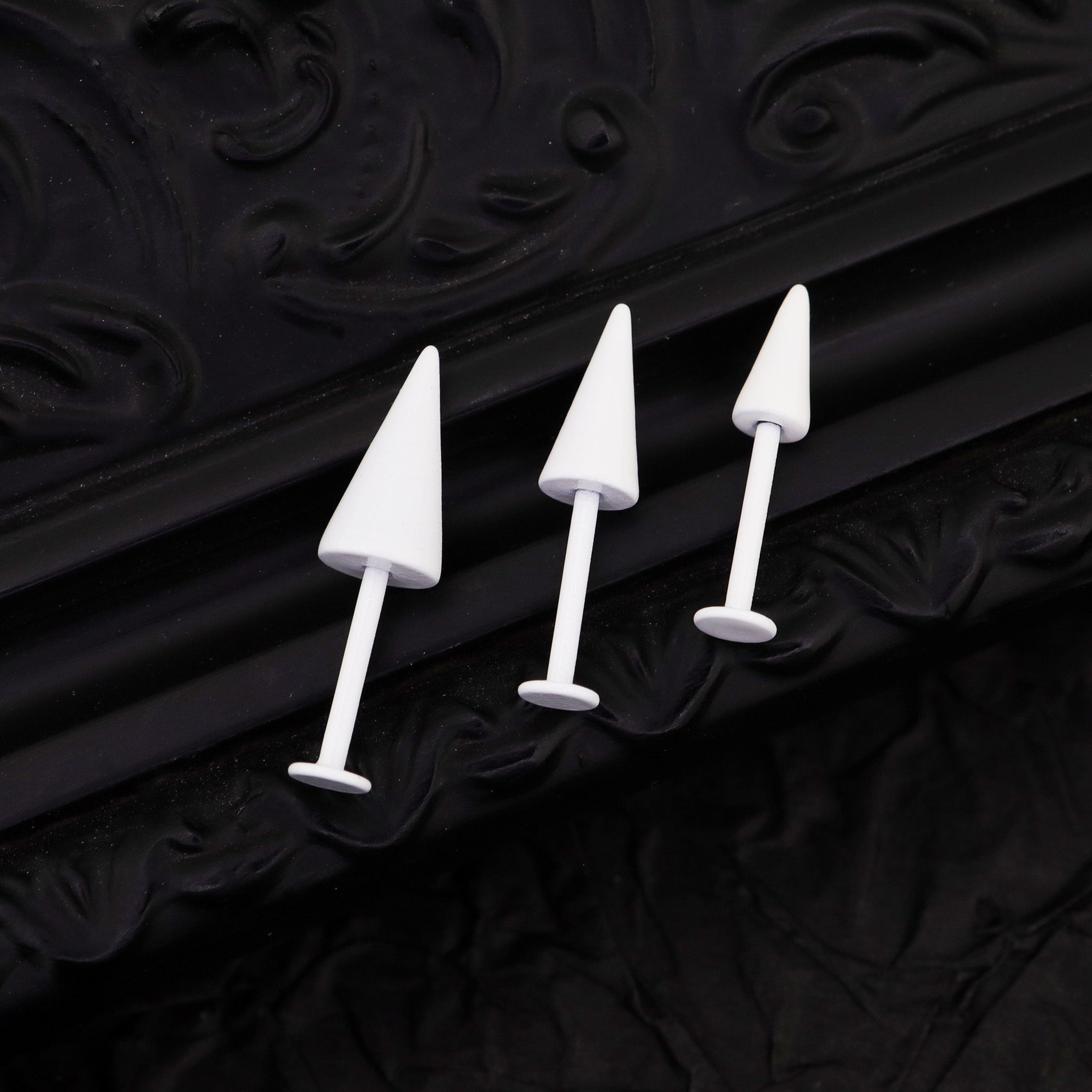 Enamel Externally Threaded stainless steel Ear Studs ph1