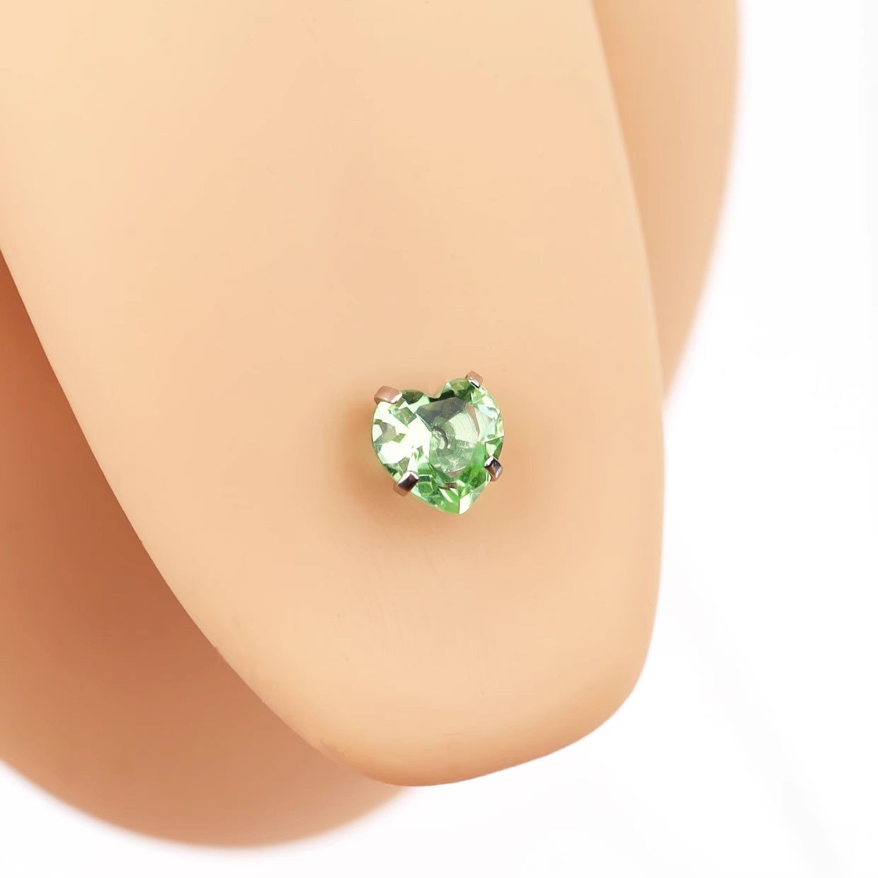 Heart-shaped CZ tongue stud