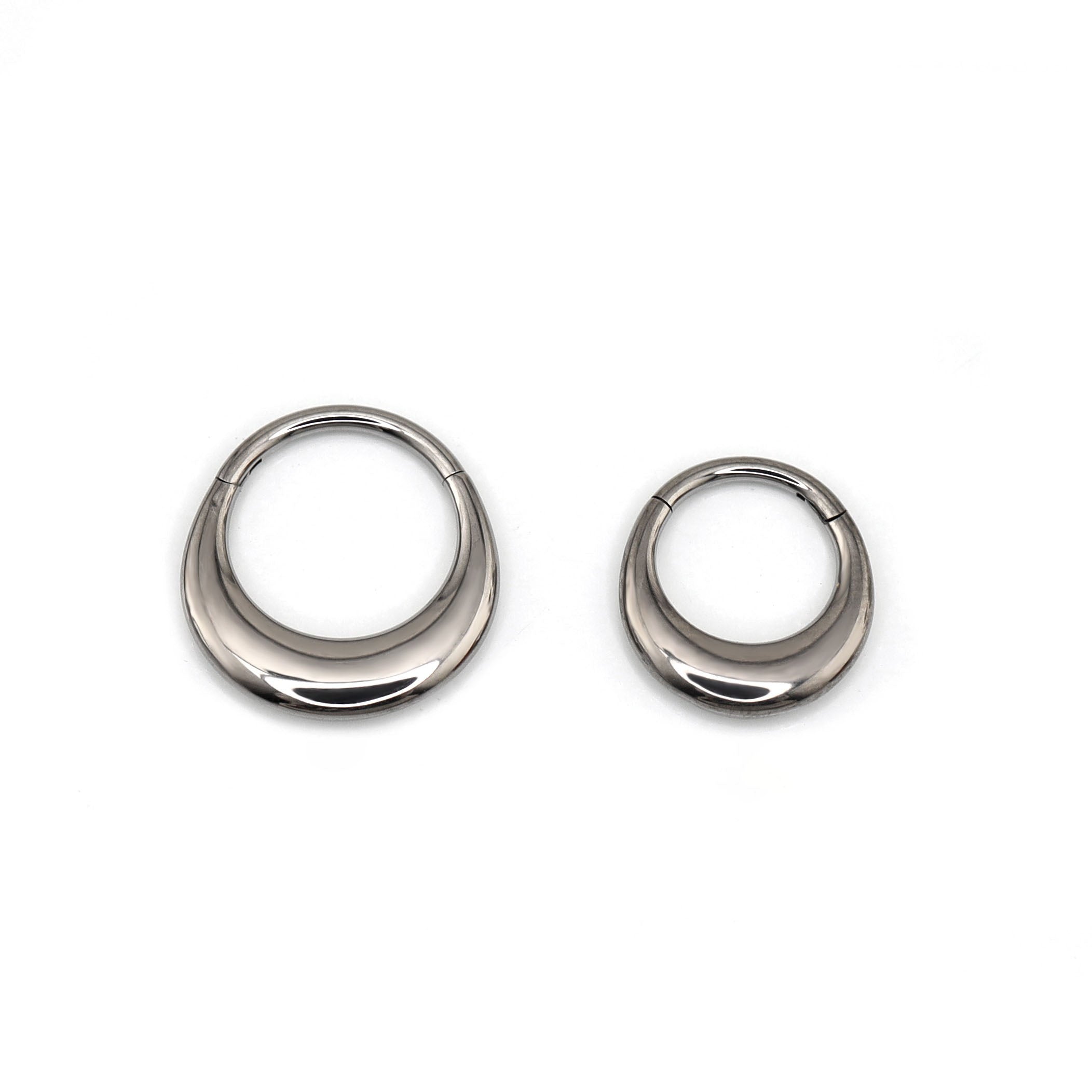 16G Crescent Arc Titanium Segment Hoop