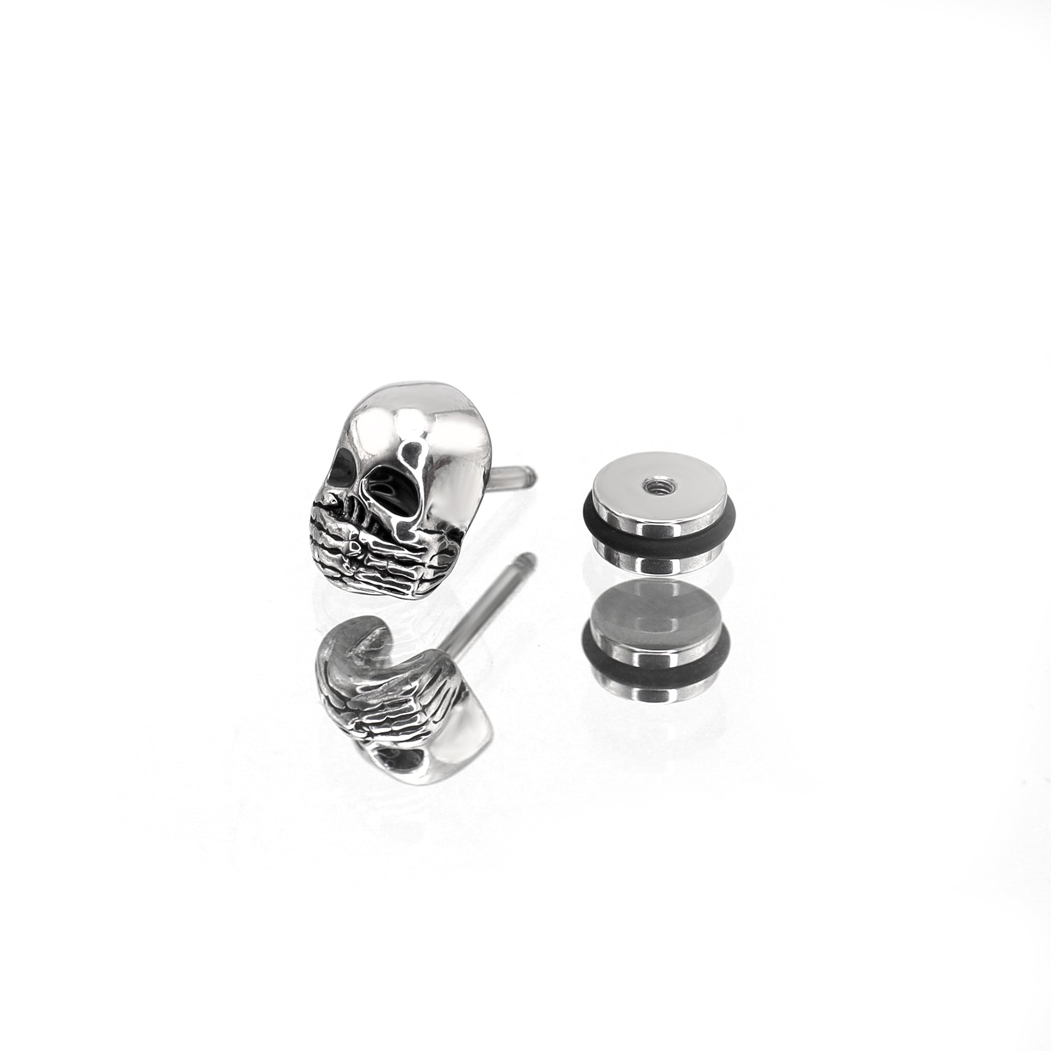 "Shushing" Skull tainless steel Ear Studs ph1