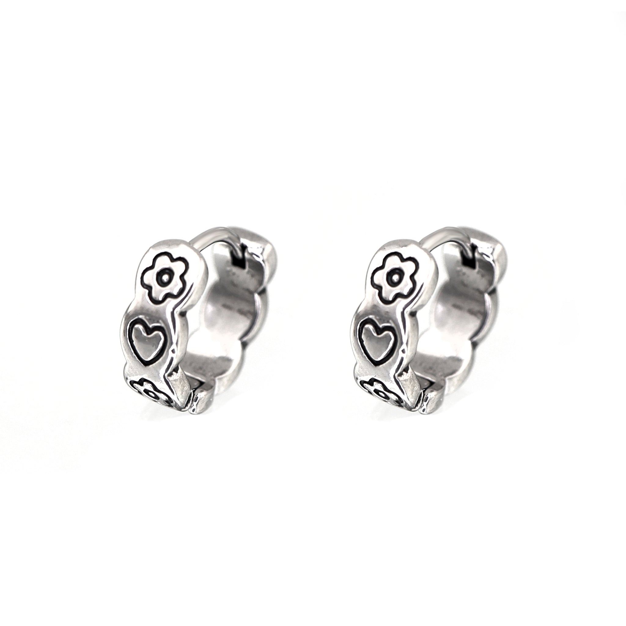 Minimalist Engraved Heart & Flower tainless steel Earrings ph1
