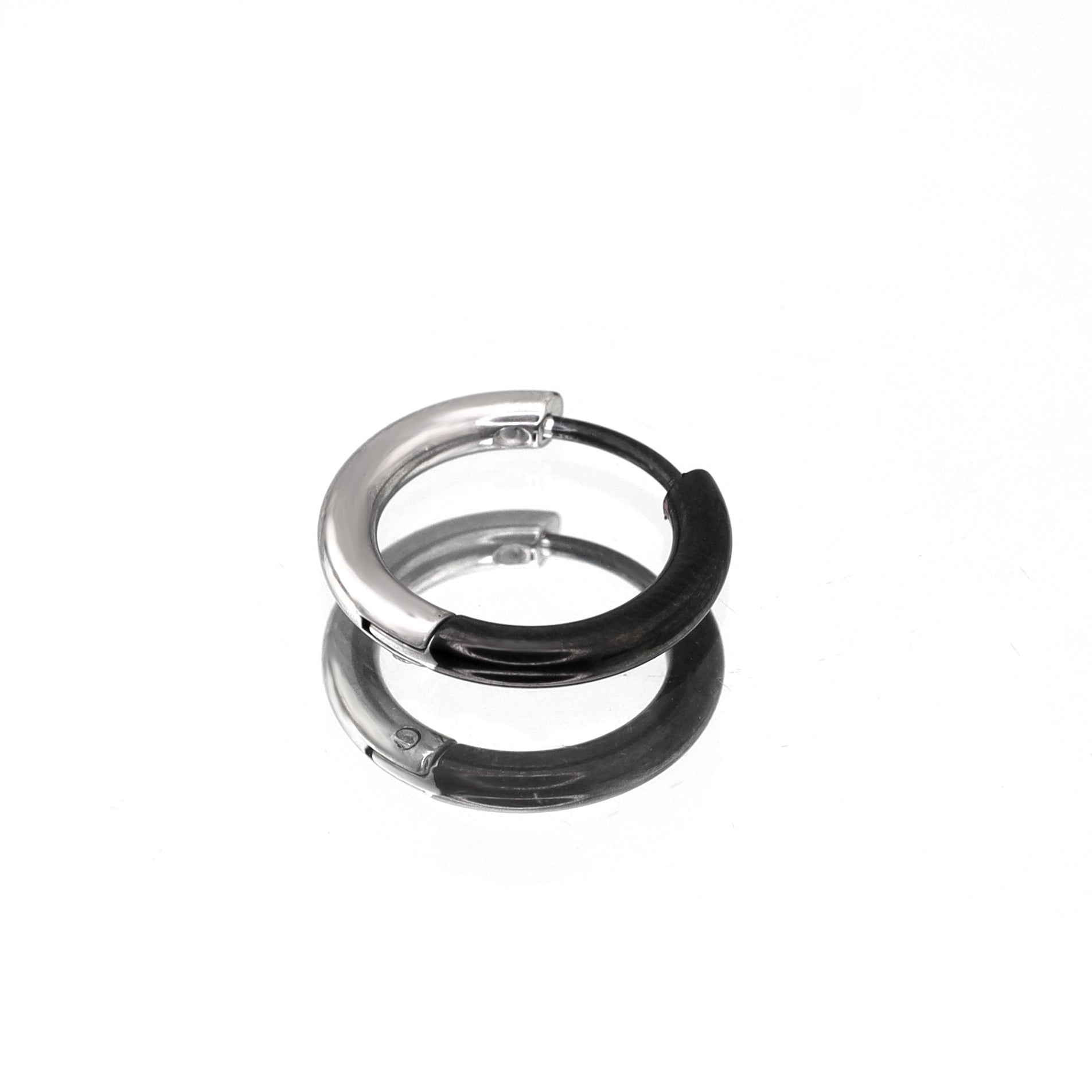 Black & White Contrast stainless steel Earrings ph1