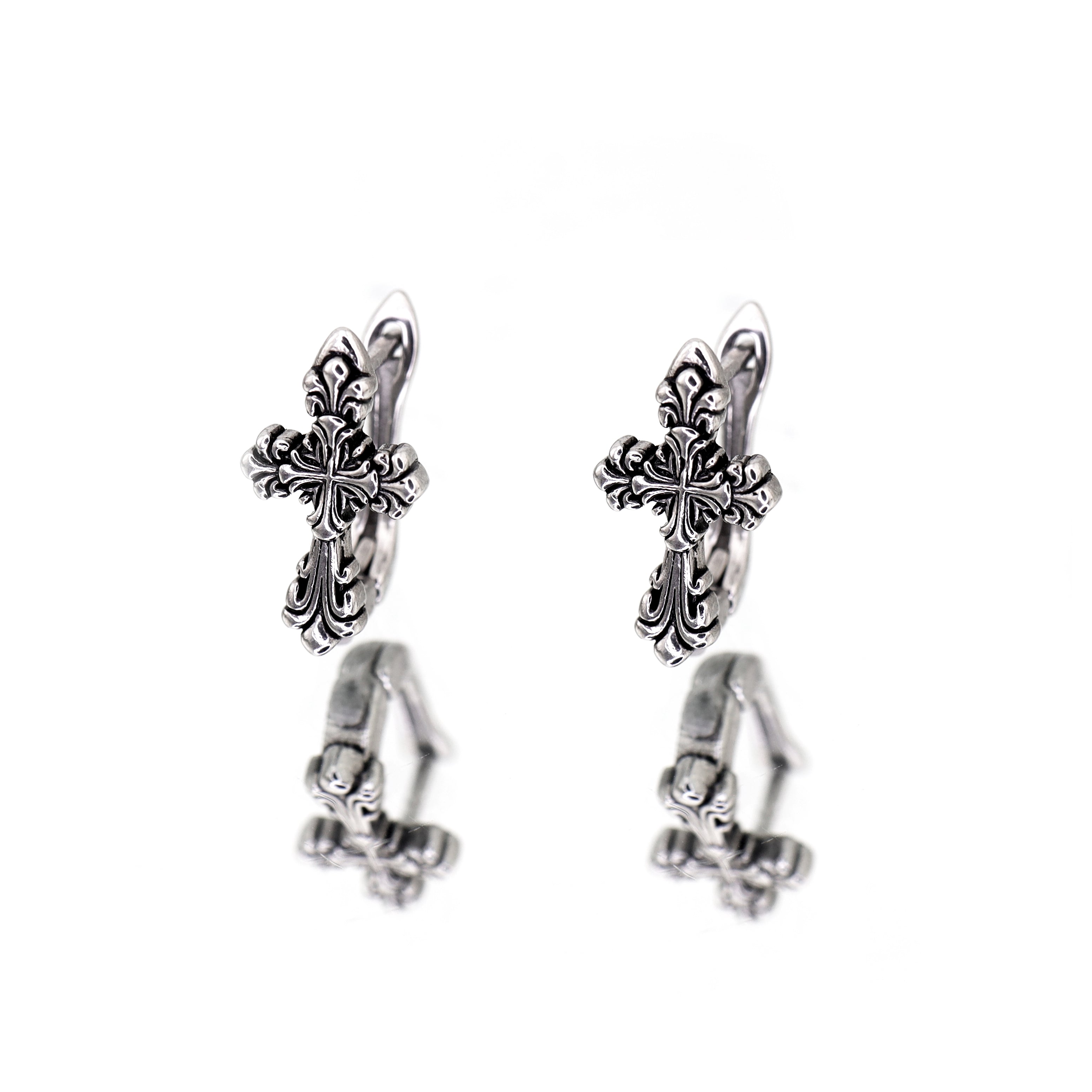 Gothic Cross stainless steel Ear Stud ph1