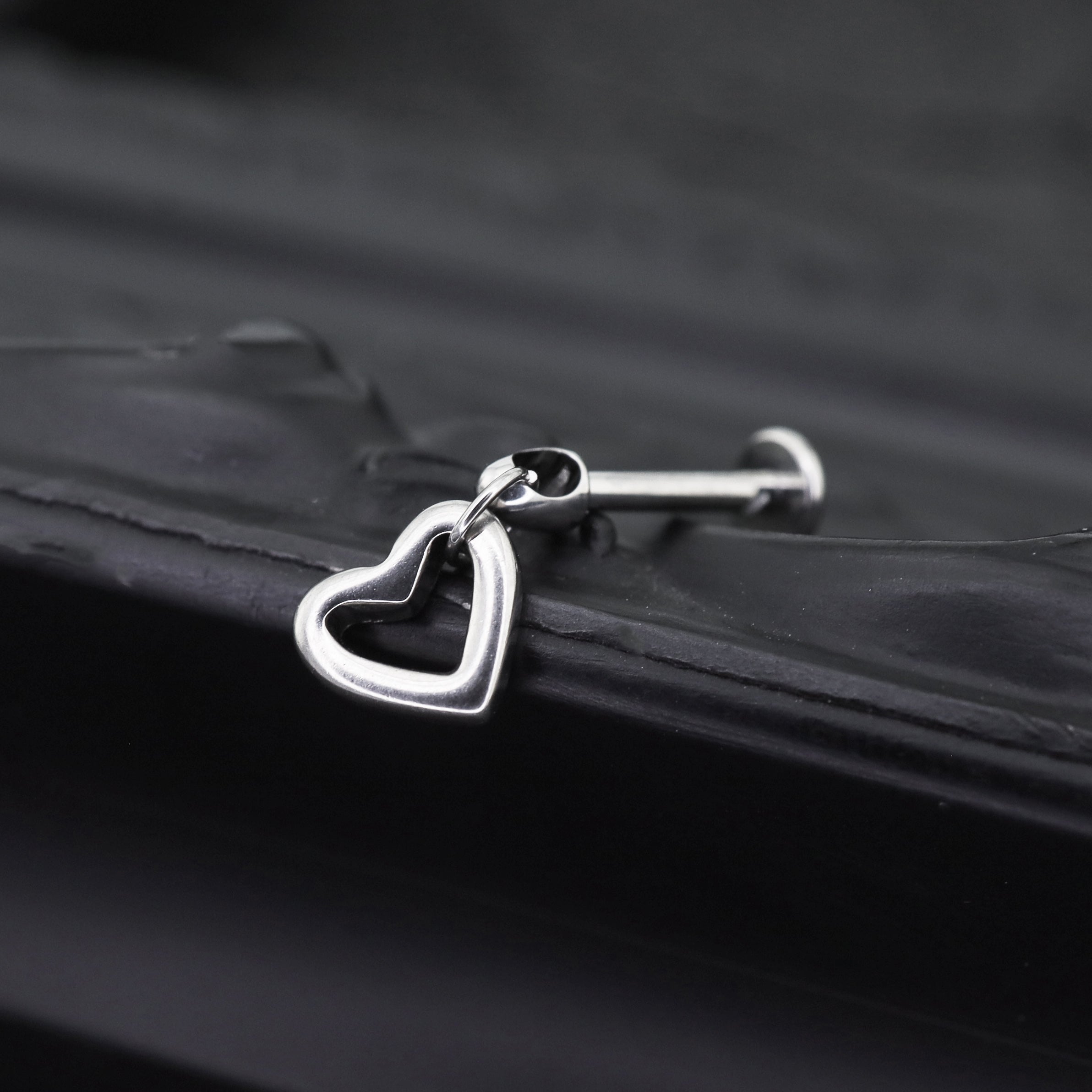 Open Heart Titanium Pendant Stud ph1