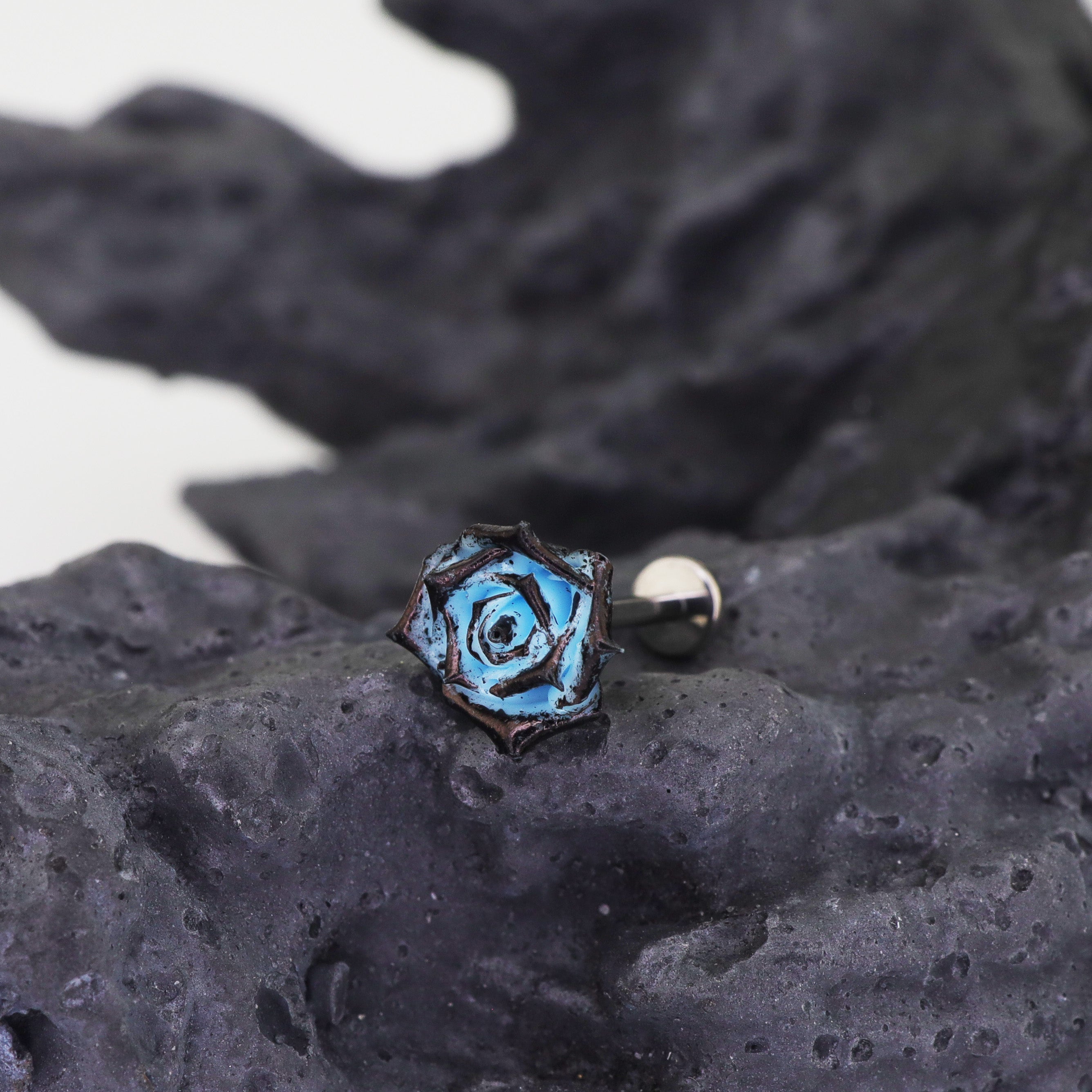 3D Blue Resin Rose Titanium Studs ph1