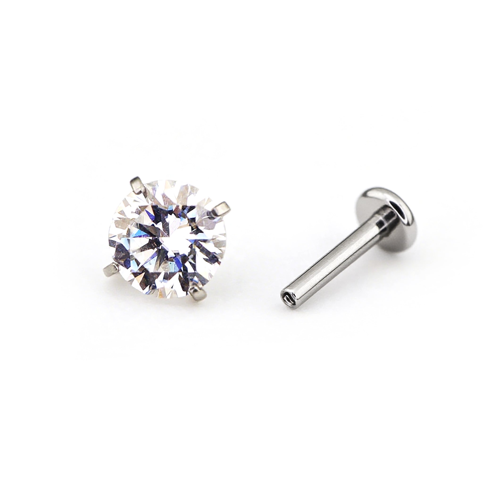 High-Shine Moissanite Internally Threaded Titanium Studs ph1 未完成（需要大小图）